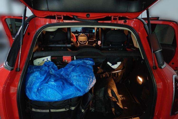 Used MINI Countryman 2011 1.6L COOPER Fun Trunk