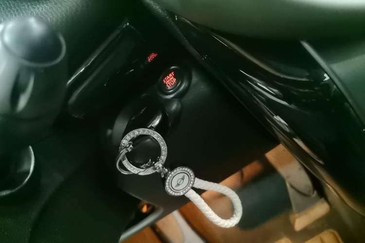 Used MINI Countryman 2011 1.6L COOPER Excitement Vehicle Key