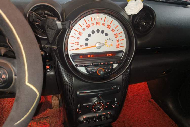 Used MINI Countryman 2011 1.6L ONE Audio And AC Panel