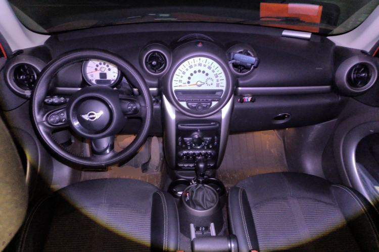 Used MINI Countryman 2011 1.6L COOPER Fun Center Console