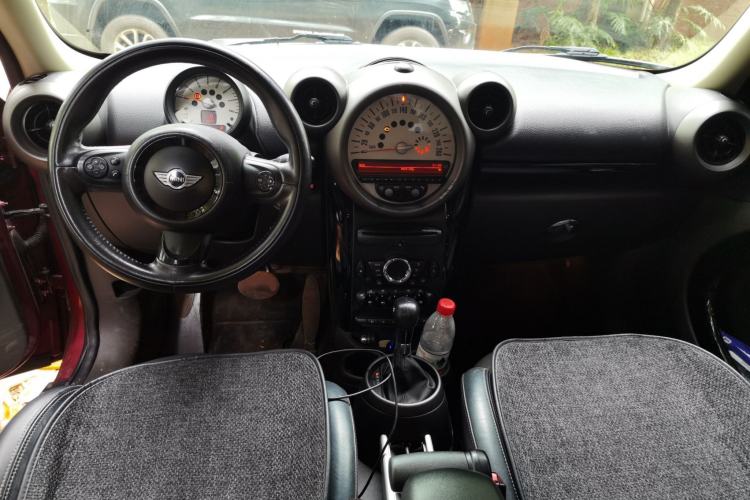 Used MINI Countryman 2011 1.6L COOPER Excitement Center Console