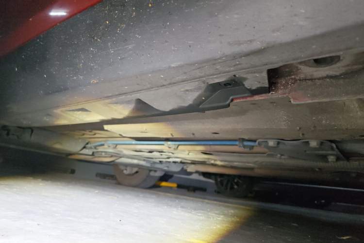 Used MINI Countryman 2011 1.6L COOPER Fun Chassis Front Right