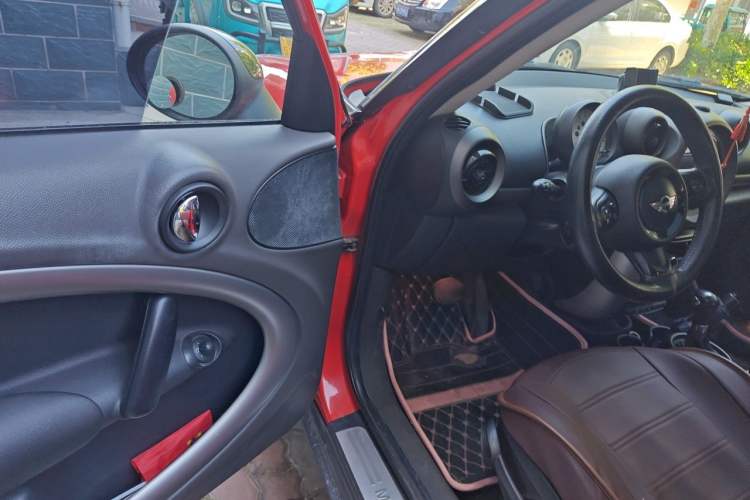 Used MINI Countryman 2011 1.6L COOPER Fun Driver Seat