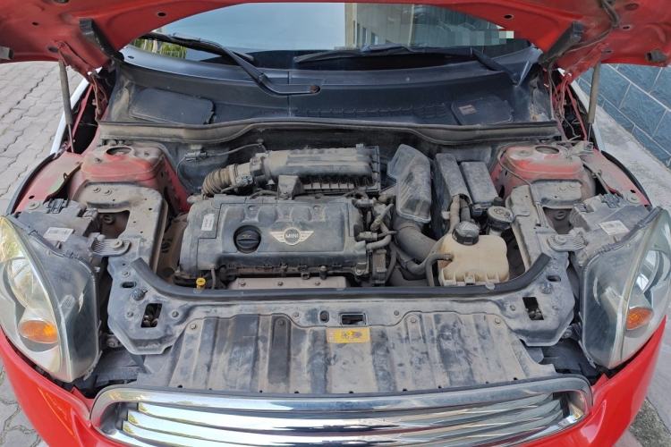 Used MINI Countryman 2011 1.6L COOPER Fun Engine Bay