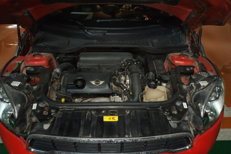 Used MINI Countryman 2011 1.6T COOPER S ALL4 Engine Bay