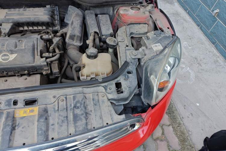 Used MINI Countryman 2011 1.6L COOPER Fun Engine Bay Left