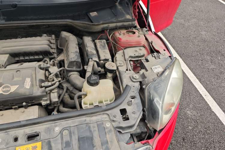 Used MINI Countryman 2011 1.6L COOPER Excitement Engine Bay Left