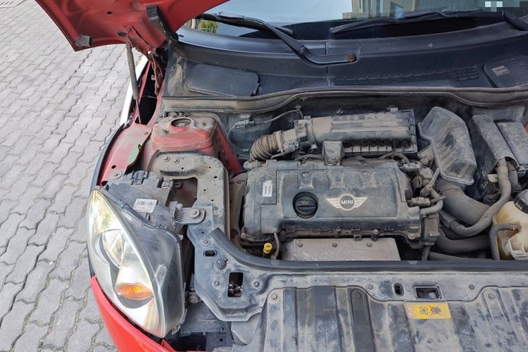 Used MINI Countryman 2011 1.6L COOPER Fun Engine Bay Right
