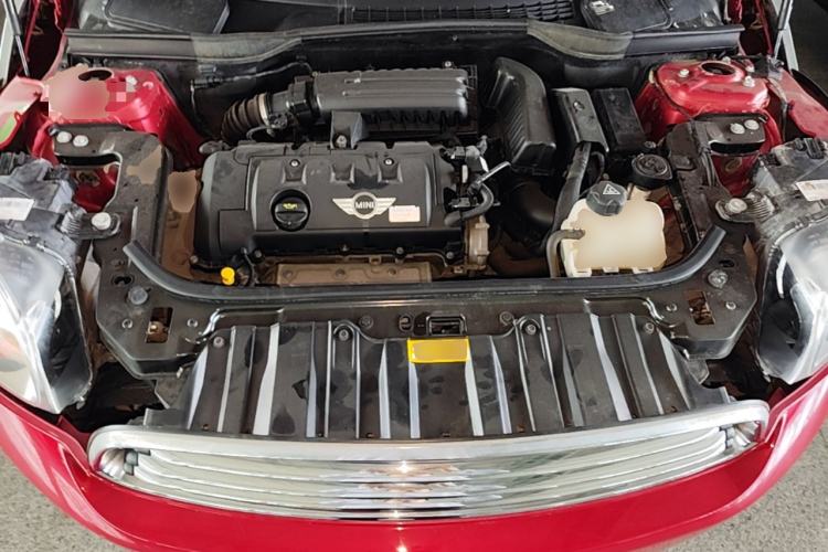 Used MINI Countryman 2011 1.6L COOPER Fun Engine Bay