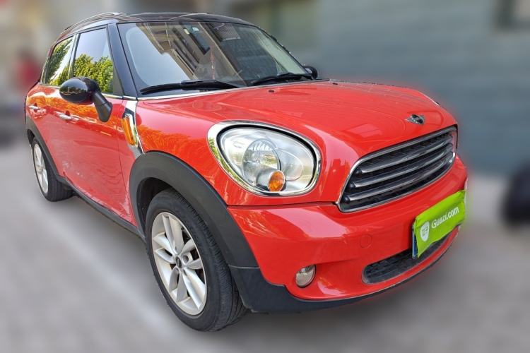 Used MINI Countryman 2011 1.6L COOPER Fun Front Right 45 Deg