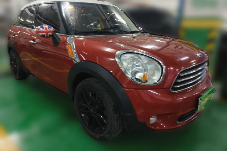Used MINI Countryman 2011 1.6L ONE Front Right 45 Deg