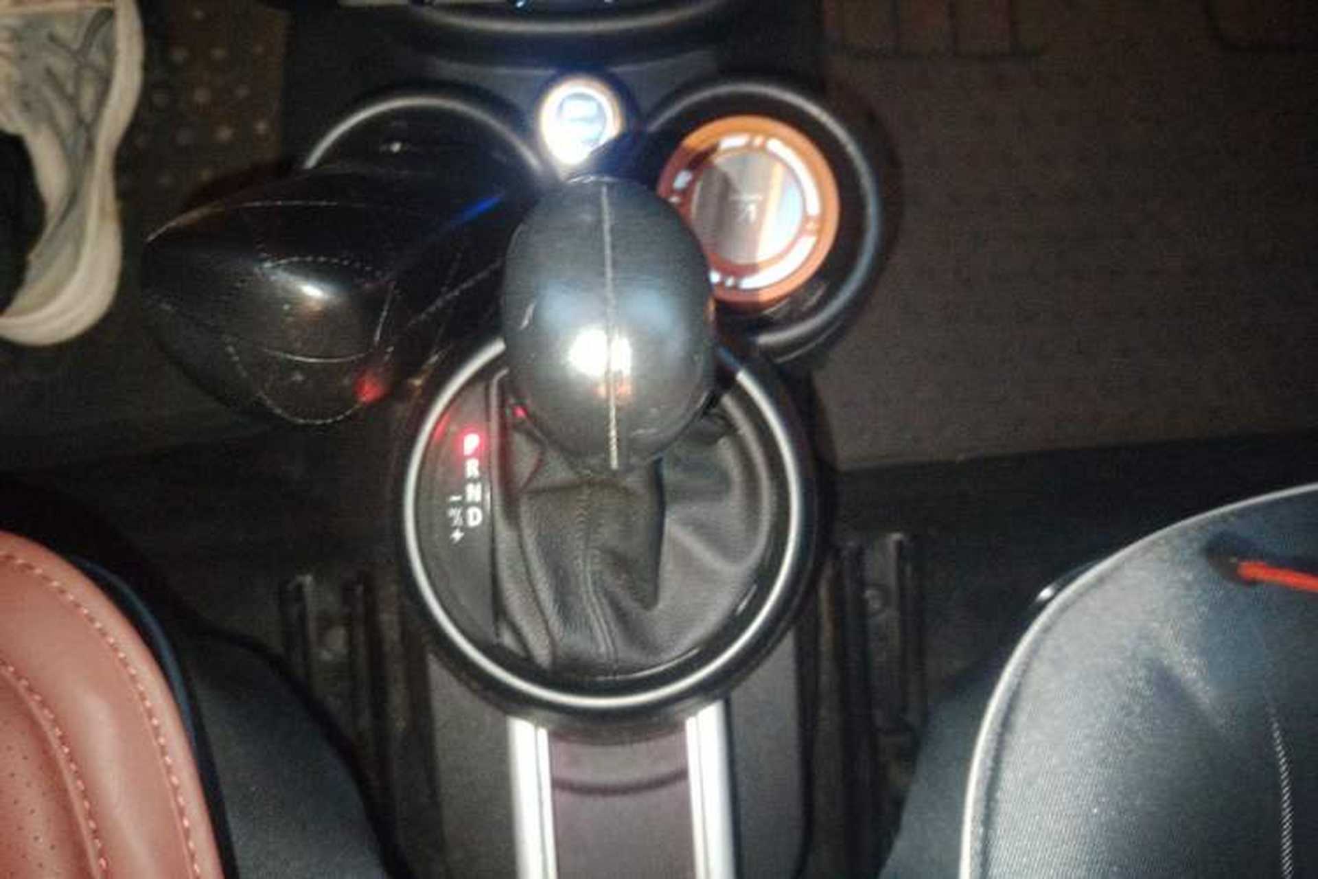 Used MINI Countryman 2011 1.6L ONE Gear Lever