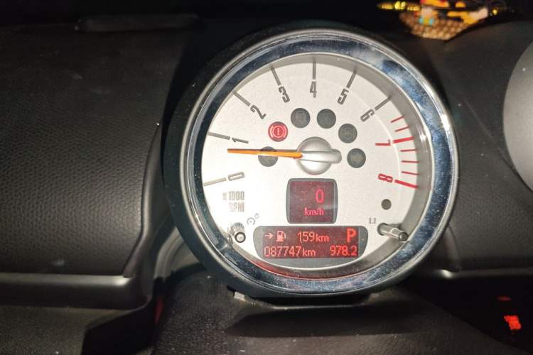 Used MINI Countryman 2011 1.6T COOPER S ALL4 Instrument Cluster