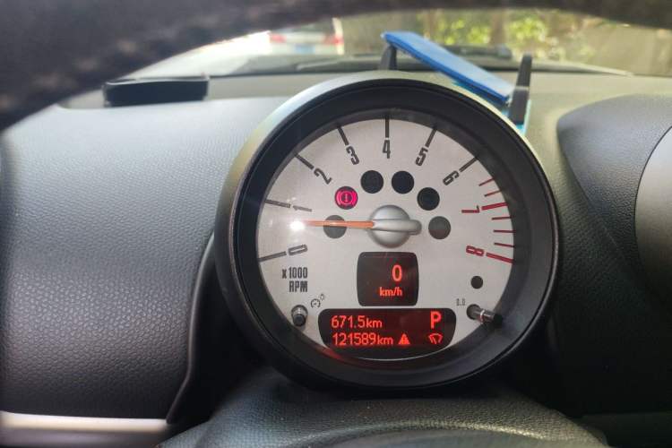 Used MINI Countryman 2011 1.6L COOPER Fun Instrument Cluster