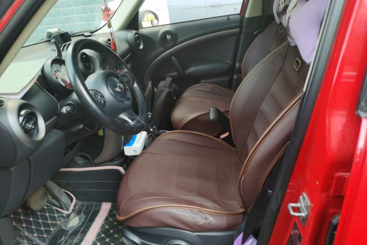 Used MINI Countryman 2011 1.6L COOPER Fun Left Front Seat
