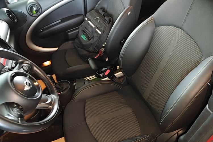 Used MINI Countryman 2011 1.6L COOPER Fun Left Front Seat