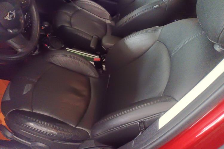 Used MINI Countryman 2011 1.6L COOPER Fun Left Front Seat