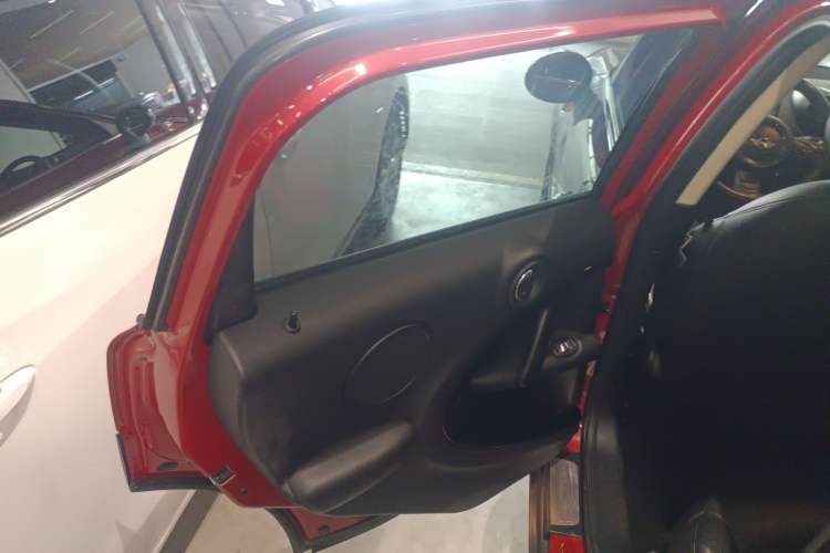Used MINI Countryman 2011 1.6L COOPER Fun Left Rear Door Interior
