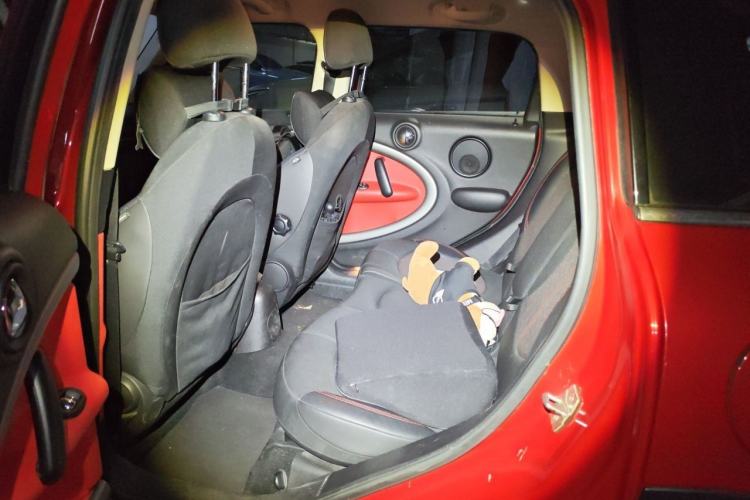 Used MINI Countryman 2011 1.6L COOPER Fun Left Rear Seat