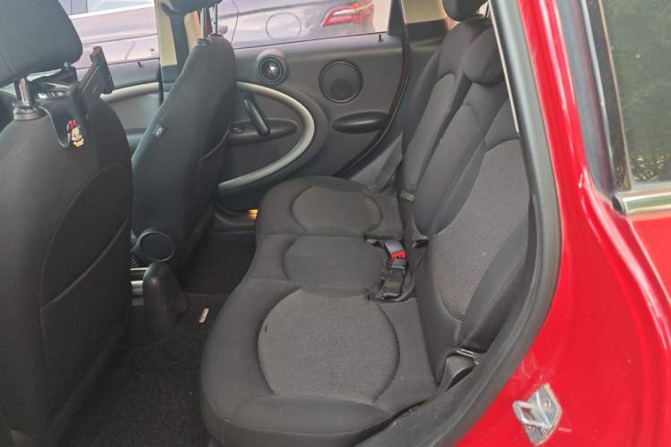Used MINI Countryman 2011 1.6L ONE Left Rear Seat