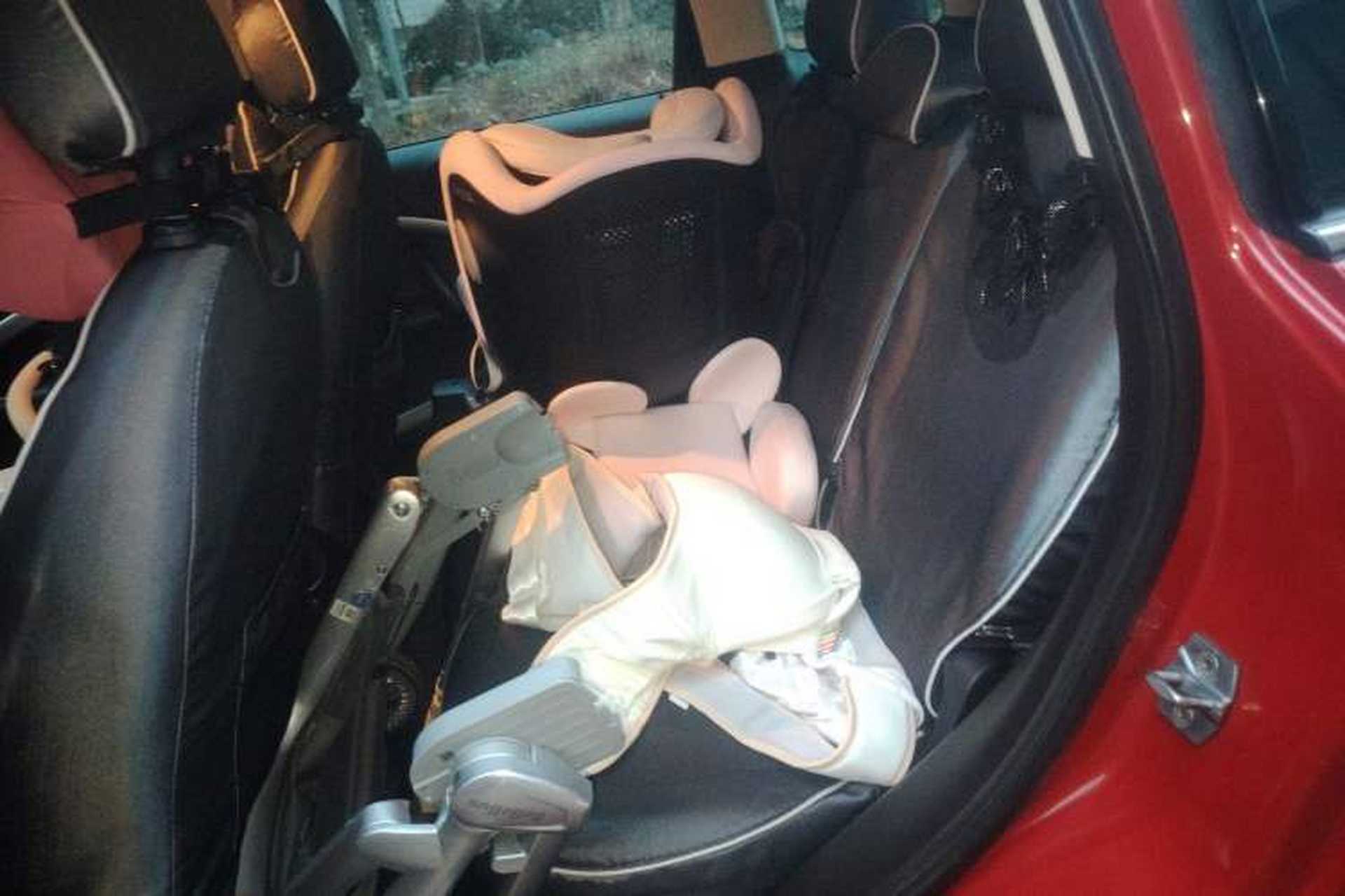 Used MINI Countryman 2011 1.6L ONE Left Rear Seat