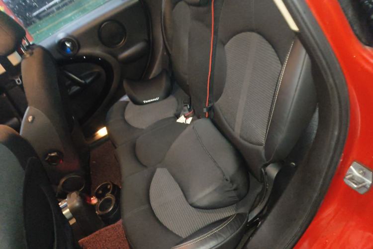 Used MINI Countryman 2011 1.6L ONE Left Rear Seat