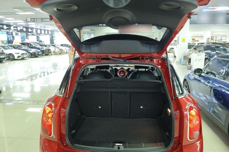 Used MINI Countryman 2011 1.6T COOPER S ALL4 5-seater model Trunk