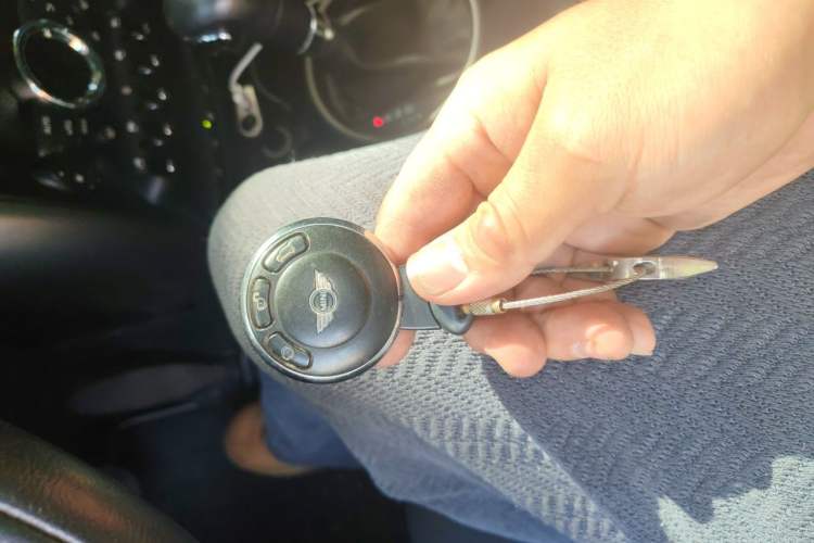 Used MINI Countryman 2011 1.6L COOPER Fun Vehicle Key