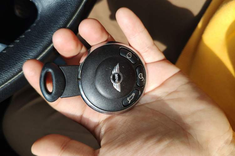 Used MINI Countryman 2011 1.6L ONE Vehicle Key