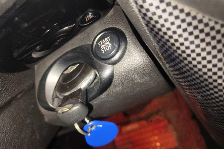 Used MINI Countryman 2011 1.6L ONE Vehicle Key