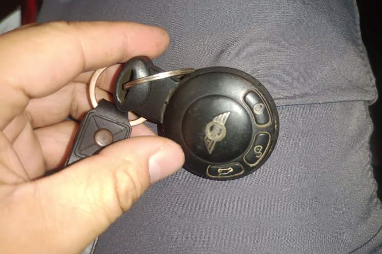 Used MINI Countryman 2011 1.6L COOPER Fun Vehicle Key
