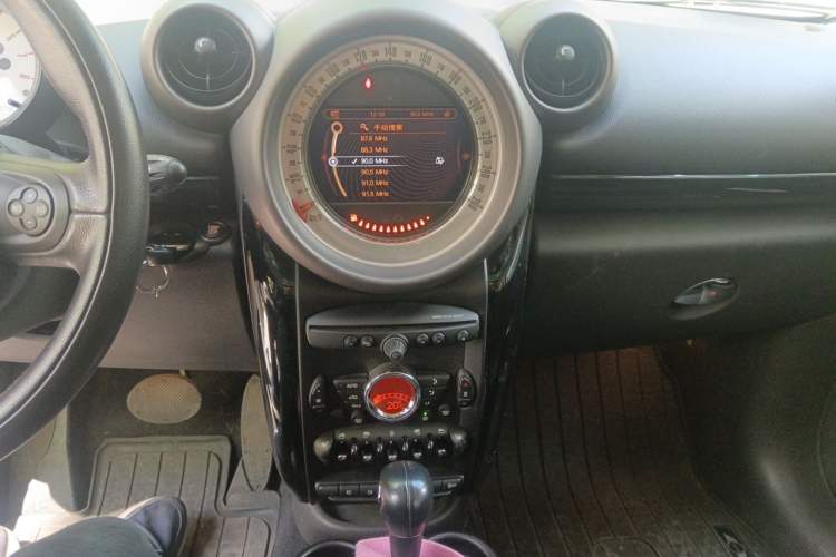 Used MINI Countryman 2011 1.6L COOPER Excitement Audio And AC Panel