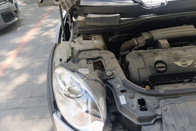 Used MINI Countryman 2011 1.6L COOPER Excitement Engine Bay Right