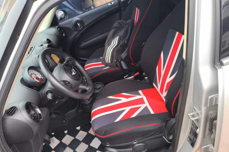 Used MINI Countryman 2011 1.6L COOPER Fun Left Front Seat