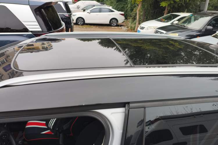 Used MINI Countryman 2011 1.6L COOPER Fun Roof