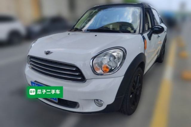MINI Countryman 2011 MINI Countryman 1.6-liter automatic, 5 seats de segunda mano