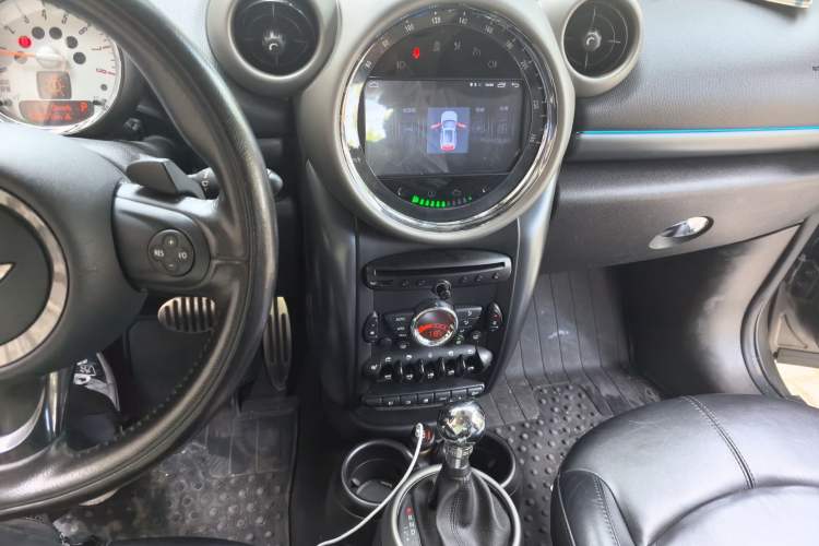 Used MINI Countryman 2011 1.6T COOPER S ALL4 Audio And AC Panel