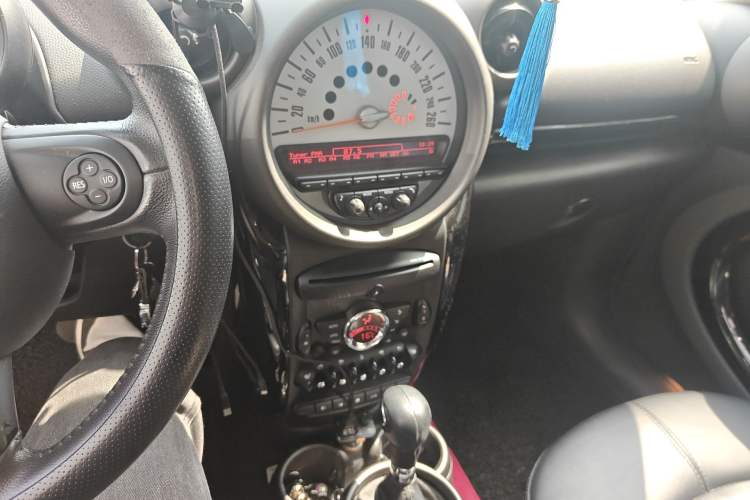 Used MINI Countryman 2011 1.6L COOPER Excitement Audio And AC Panel