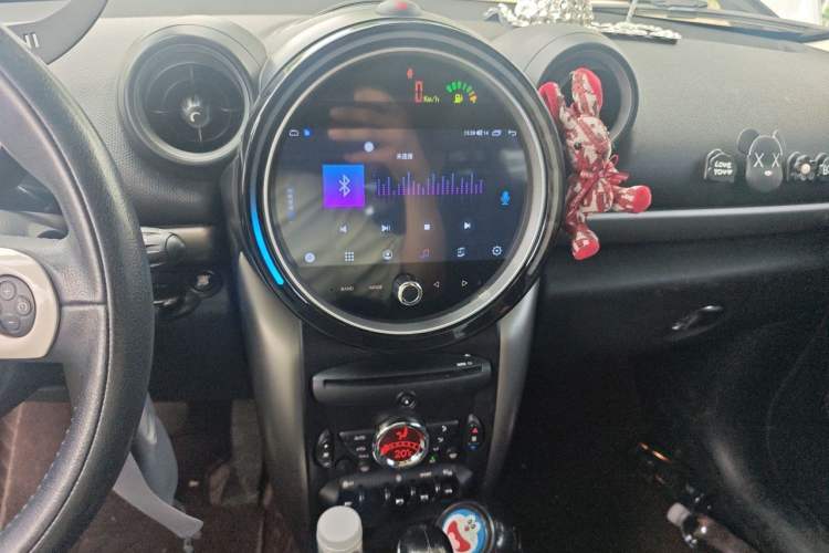 Used MINI Countryman 2011 1.6L COOPER Fun Audio And AC Panel