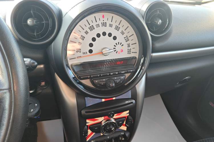 Used MINI Countryman 2011 1.6L ONE Audio And AC Panel