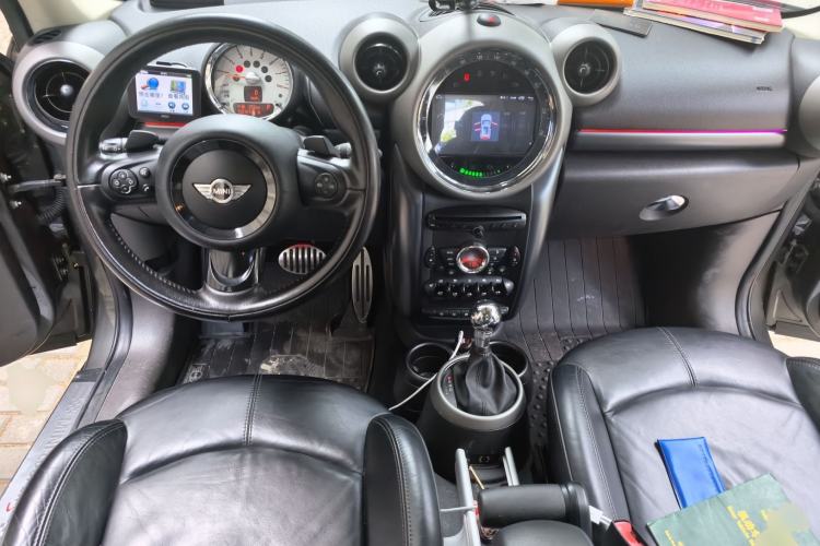 Used MINI Countryman 2011 1.6T COOPER S ALL4 Center Console