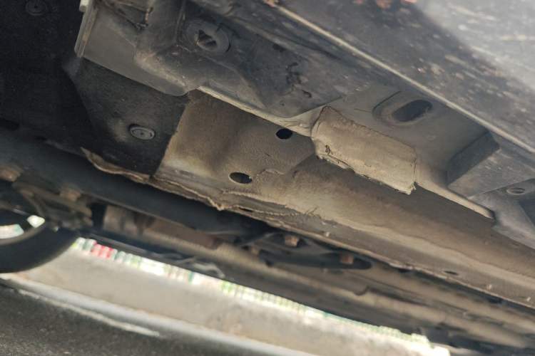 Used MINI Countryman 2011 1.6L COOPER Fun Chassis Front Left