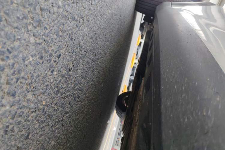 Used MINI Countryman  Chassis Front Right