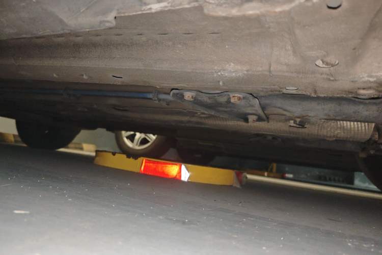 Used MINI Countryman 2011 1.6L COOPER Fun Chassis Front Right