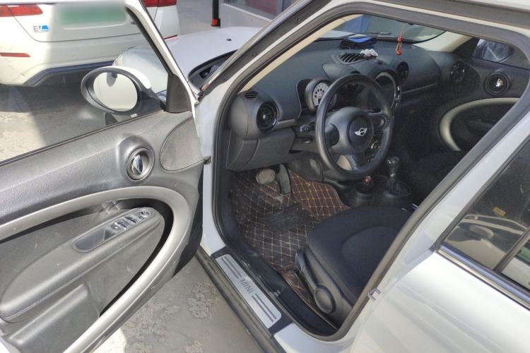 Used MINI Countryman 2011 1.6L ONE Driver Seat