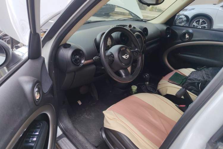 Used MINI Countryman  Driver Seat