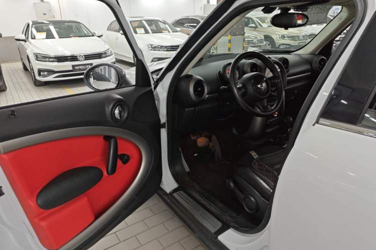 Used MINI Countryman 2011 1.6L COOPER Excitement Driver Seat