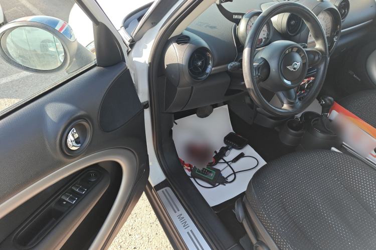 Used MINI Countryman 2011 1.6L ONE Driver Seat