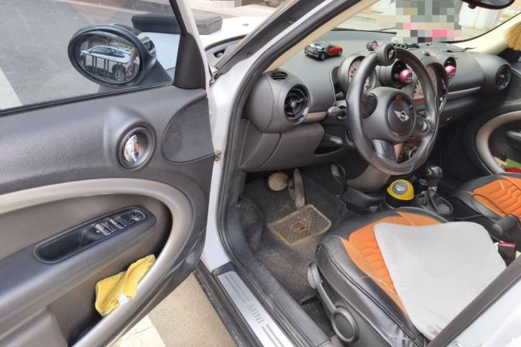 Used MINI Countryman 2011 1.6L ONE Driver Seat