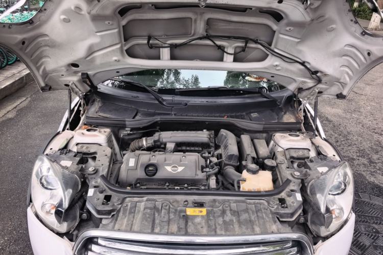 Used MINI Countryman 2011 1.6L COOPER Excitement Engine Bay
